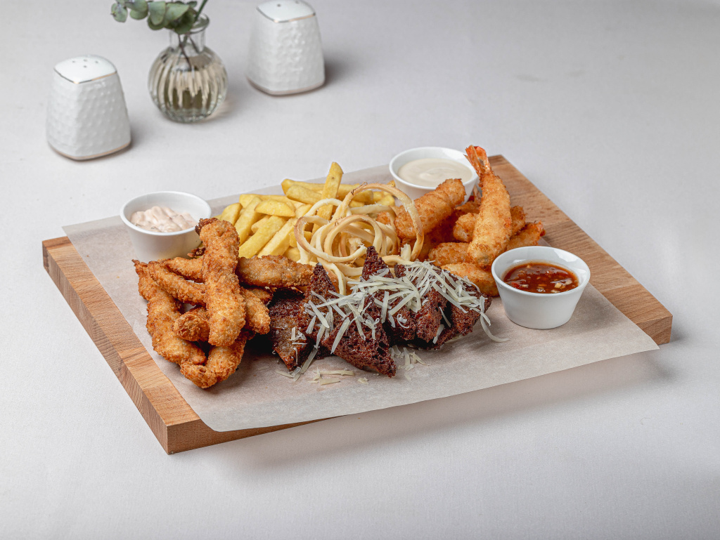 Сет закусок на двоих.jpg